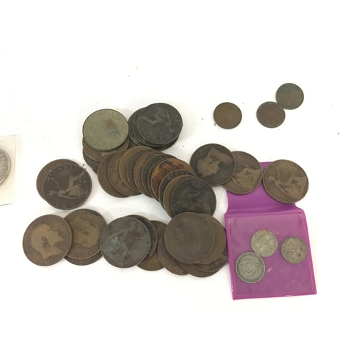 813 - A large collection of coins predominantly British but some others. Lots of pre 1946 coins.