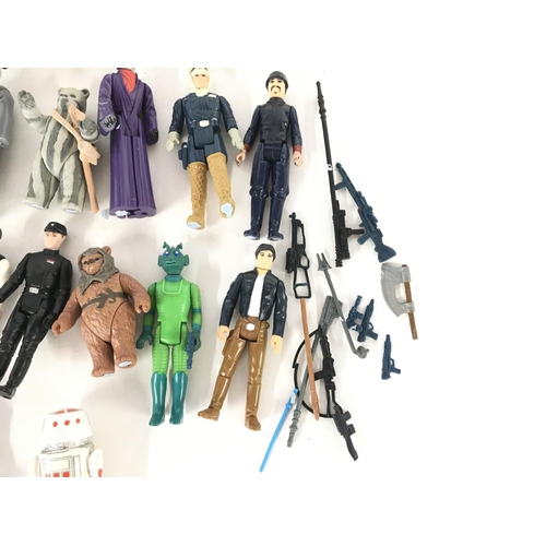 6 - A Collection of Vintage Star Wars Figures including some of the Last 17. Some with Weapons.