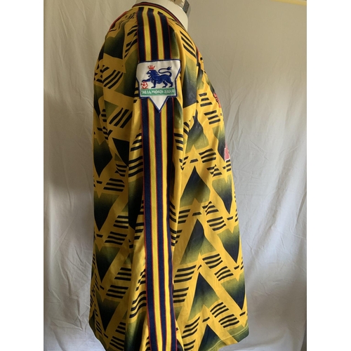 1005 - 1992-93 Rare Arsenal Away Match Worn Football Shirt: Yellow patterned long sleeve with the famous de... 