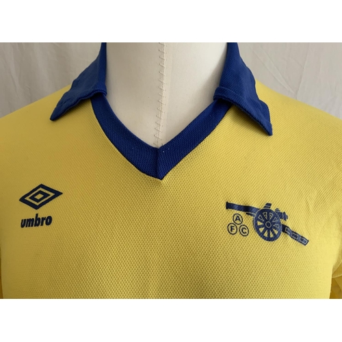 1006 - 1978-81 Arsenal Away Replica Football Shirt: Yellow long sleeve with blue collar the last shirt befo... 