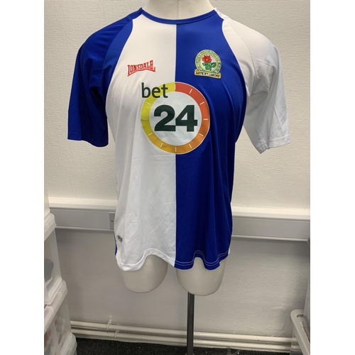 1042 - Blackburn Rovers 2006 - 2007 Match Worn Football Shirt: Home short sleeve number 10 with Premier Lea... 