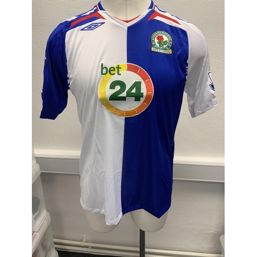 1045 - Blackburn Rovers 2007 - 2008 Match Worn Football Shirt: Home short sleeve number 11 with Premier Lea... 