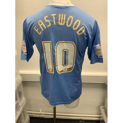 1060 - Coventry City 2010 - 2011 Match Worn Football Shirt: Home short sleeve number 10 with Football Leagu... 