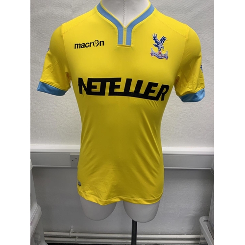 1063 - Crystal Palace 2014 - 2015 Match Worn Football Shirt: Home short sleeve number 16 with Premier Leagu... 