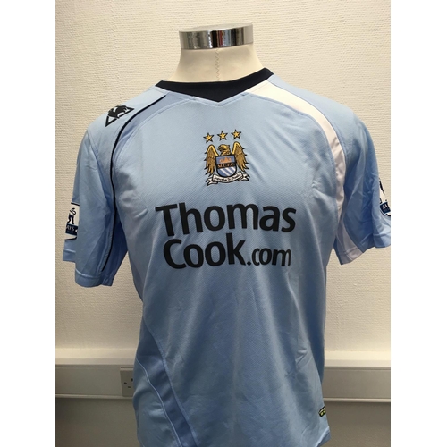 1111 - Manchester City 2008 - 2009 Match Worn Football Shirt: Home short sleeve number 5 with Premier Leagu... 