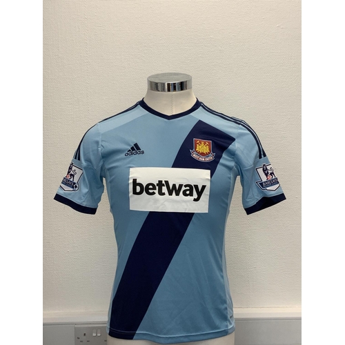 1163 - West Ham 2014 - 2015 Match Worn Football Shirt: Away short sleeve number 16 with Premier League badg... 