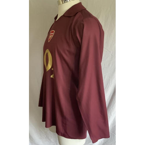 1182A - Pires Arsenal 2005 - 2006 Redcurrant Match Issued Football Shirt: Worn in the last season at Highbur... 