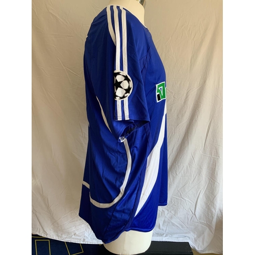 1247 - Dynamo Kiev Match Worn Football Shirt: From around 12 years ago an away short sleeve number 16 with ... 