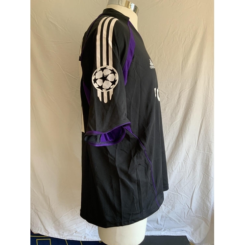 1249 - Anderlecht 2005 - 2006 Match Worn Football Shirt: Away short sleeve number 37 with Champions League ... 