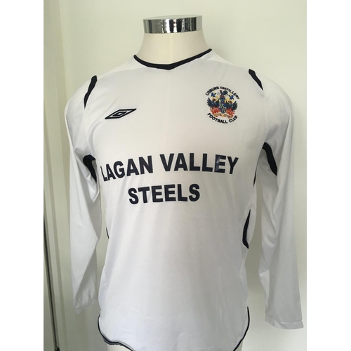 1361 - Lisburn Distillery 2008 - 2009 Match Worn Football Shirt: Home long sleeve number 4 with no badging ... 