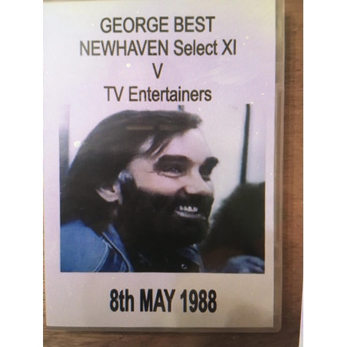 1616 - 69/70 Northampton v Manchester United 8mm Film: George Best scored 6 goals in this 8 - 2 win. Made b... 