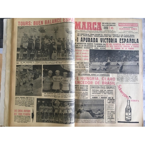 255 - 1966 Whole Tournament Complete Spanish Newspapers: Marca full 19 newspapers from opening ceremony on... 