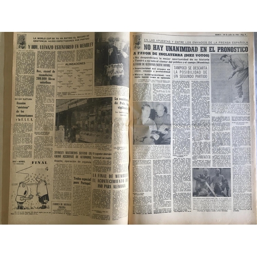 255 - 1966 Whole Tournament Complete Spanish Newspapers: Marca full 19 newspapers from opening ceremony on... 