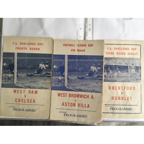 328 - Pirate Football Programmes: Mainly 1960s to include 70/71 Norwich v Chelsea league cup replay and lo... 