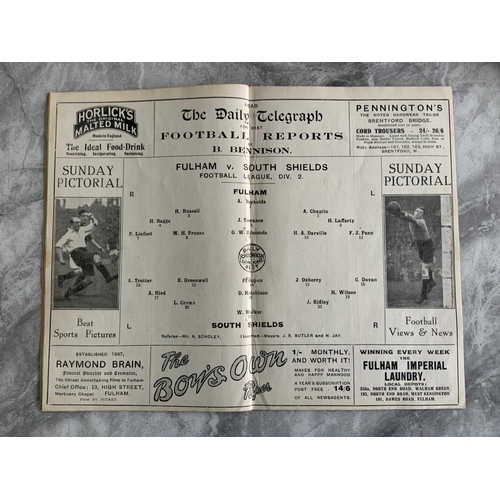 373 - 1924 - 1925 Fulham v South Shields Football Programme: Ex bound with covers division 2 match. Long t... 