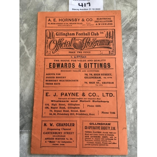 417 - 32/33 Gillingham v Watford Football Programme: 3rd Division match dated 13 9 1930. Good with team ch... 