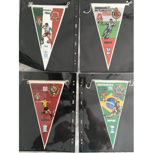 44 - 1966 Rare Full Set Of Football World Cup Pennants: Produced in Spain by manufacturers Gior. Each ori... 