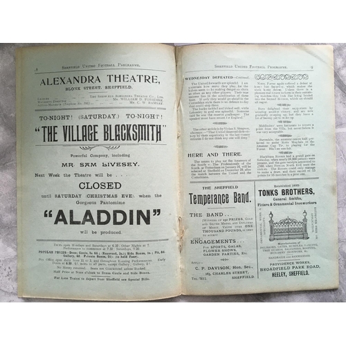 444 - 1904 - 1905 Sheffield United v Sunderland Football Programme: Ex bound 16 page programme with covers... 