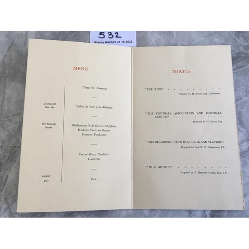 532 - 1951 Blackpool FA Cup Final Football Menu: Held at the Savoy on the evening of the match. Excellent ... 