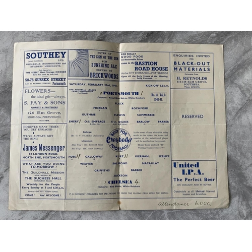 689 - 40/41 Portsmouth v Chelsea Football Programme: War cup match dated 22 2 1941 in good condition with ... 