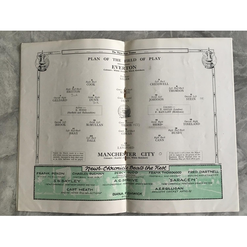 756 - 1933 FA Cup Final Football Programme: Everton v Manchester City in good condition. Staples rusty but... 