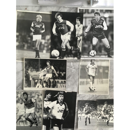 788 - Arsenal Football Press Photos: Various sized black and white photos all with press stamps and identi... 