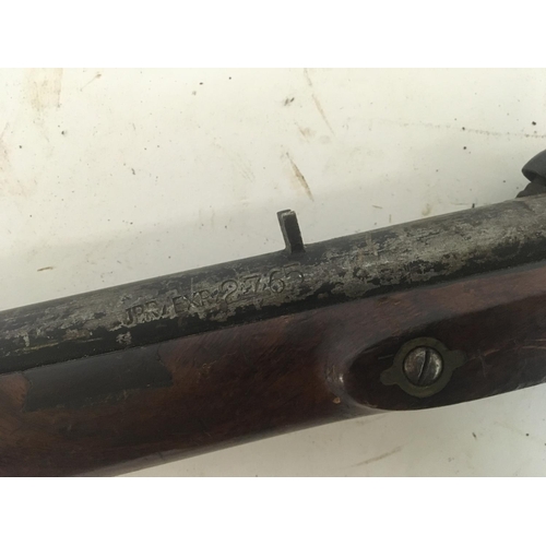 2184 - An Early 19th century service musket rifle the percussion action stamped Tower 1820 possible Indian ... 
