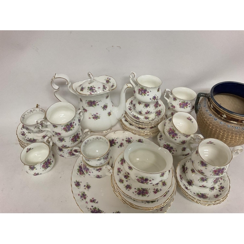 1035 - Royal Albert Violetta tea set + unmarked pot