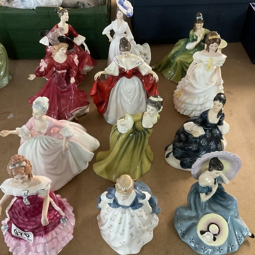 976 - 12 Royal Doulton lady figurines. In good condition.