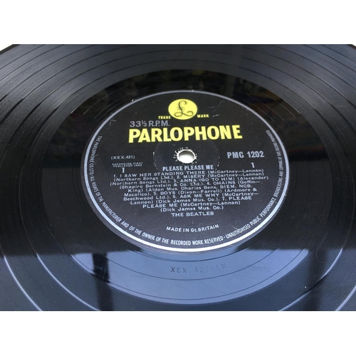 253 - Five early UK pressings of Beatles LPs including 'Please Please Me', 'Help!', 'Sgt Pepper' and other... 