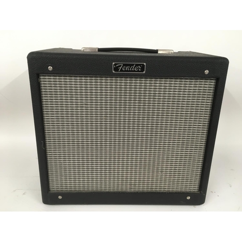 782 - A Fender Blues Junior guitar amplifier.