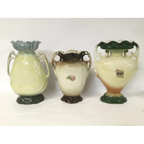 1130 - Victorian vases depicting country & nature scenes