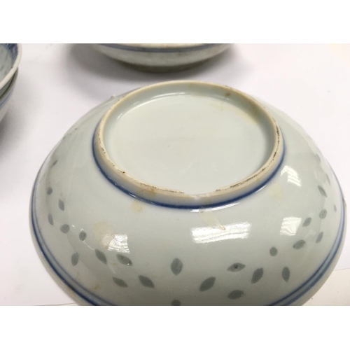 1253 - A collection of blue and white Canton dishes, largest diameter approx 16.5cm.