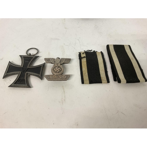 1640 - World War One iron cross, second class- tiny markings on suspension ring under close inspection. In ... 