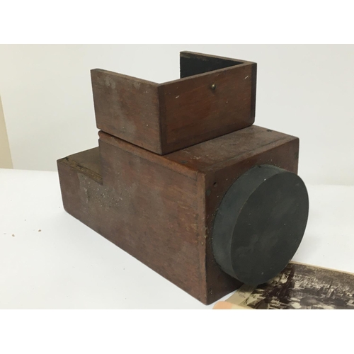 906 - A Victorian 3D viewer with a large quantity of cards from around the world a Mahogany ships light mo... 