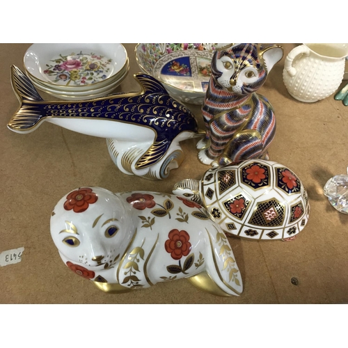 996 - A collection of ceramics including Royal crown Derby Royal Doulton and glass ornaments.