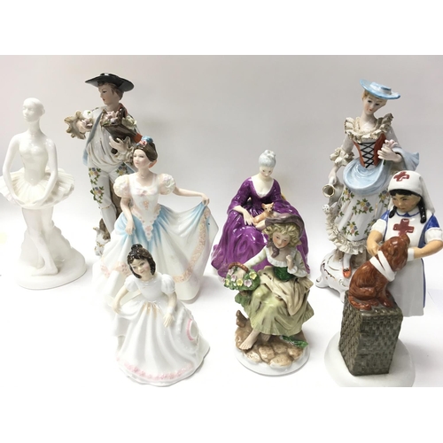 102 - A Collection of Royal Doulton and other Figures NO RESERVE