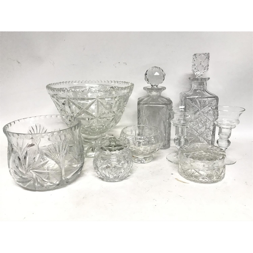 137 - No Reserve - Collection of cut glass including bowls, decanters