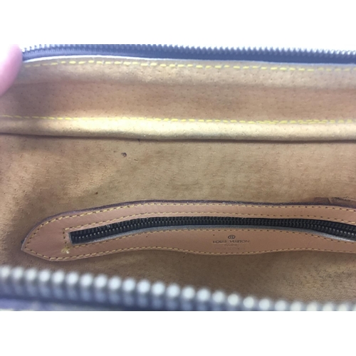 184 - A Louis Vuitton style Laptop bag 42cm wide 33cm high. Some signs of use but overall good condition. ... 