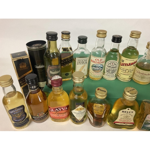 198 - No Reserve - Whiskey miniatures, some lower level, all sealed.