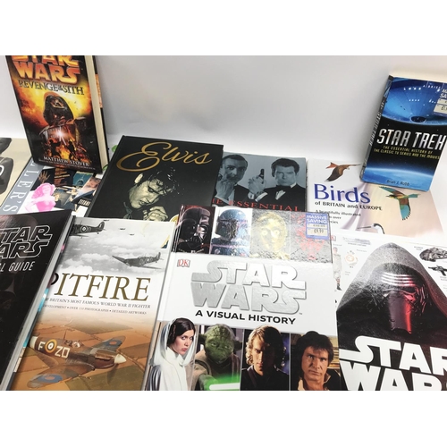 346 - Assorted books including Star Wars and Elvis etc. No reserve