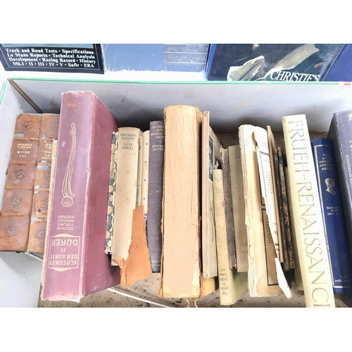 433 - Collection of various books including a number of reference books.