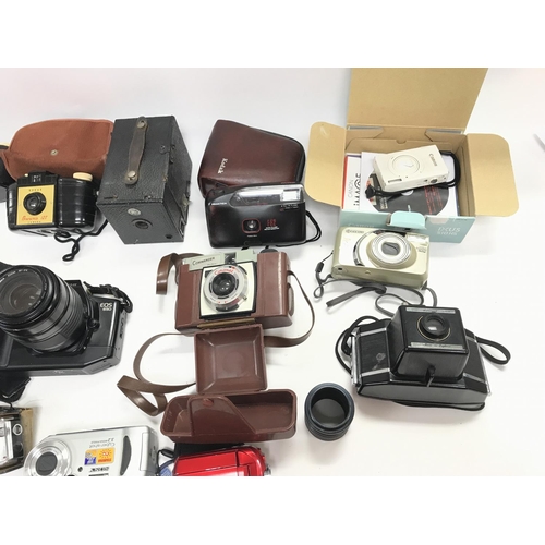 504 - Collection of cameras and related items.