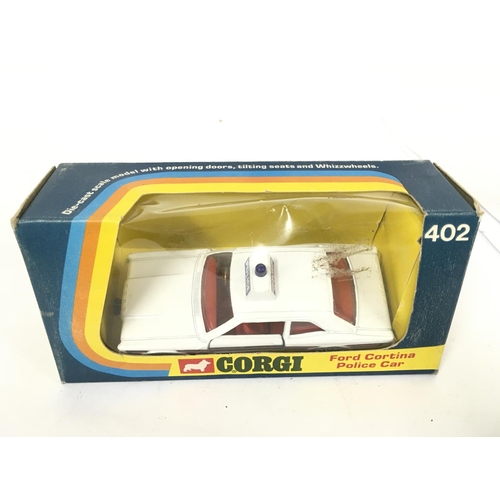 152 - A Boxed Corgi Ford Cortina #402 and a Dinky Toys Range Rover #192.