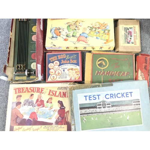 188 - A Collection of Vintage Board Games. Lots Bricks. A Simplex Typewriter etc.