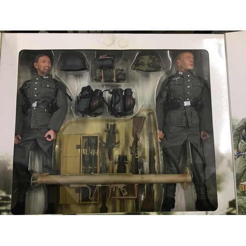 336 - A Collection of Boxed Dragon WWII Figures and Accessories.