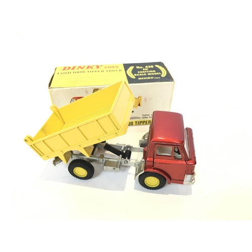 37 - A Boxed Dinky Ford D800 Tipper Truck #438