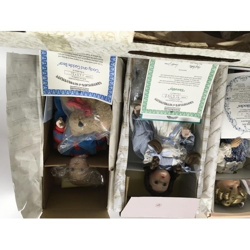 370 - Collection of 5 Collectable dolls and 1 teddy bear. Certificates of authenticity where applicable.