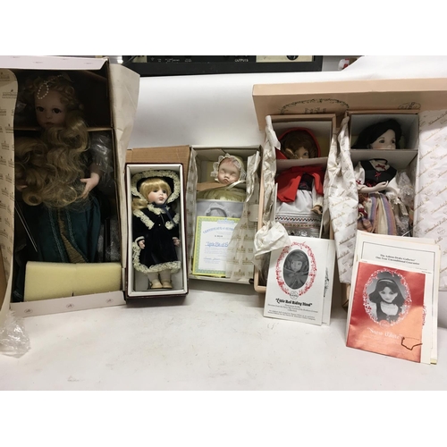 374 - A collection of five Collectable porcelain dolls.(5)