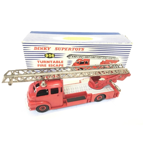 38 - A Boxed Dinky Supertoys Turntable Fire Escape #956.